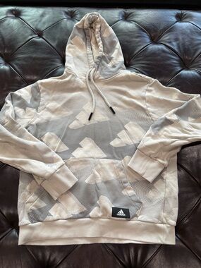 adidas Cream & Gray Patterned Women's Pullover Hoodie
